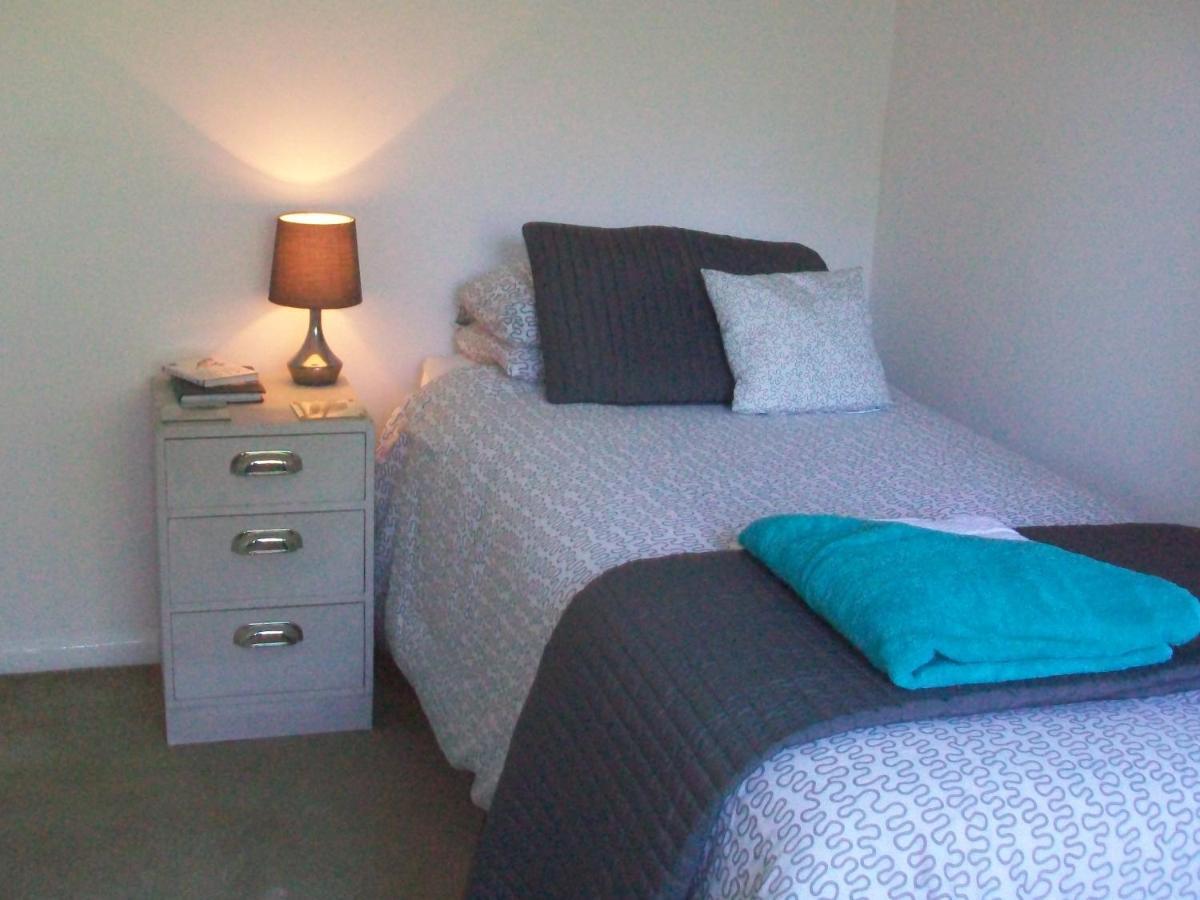 Вилла Number 8 With Free Parking Bury St. Edmunds Экстерьер фото